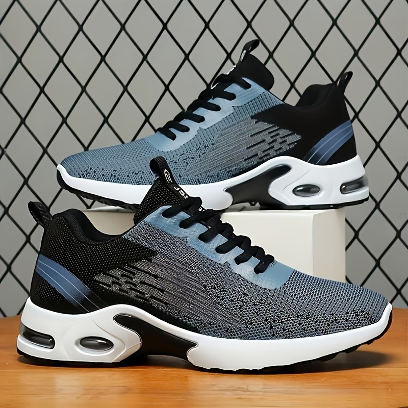 Shock Absorbing Gym Trainers - รองเท้าวิ่งผู้ชายแบบตาข่ายทอระบายอากาศได้ดี, รองเท้าผ้าใบกีฬาแบบมีพื้นรองรับแรงกระแทก, รองเท้ากีฬาแบบผูกเชือกน้ำหนักเบา, รองเท้าลำลองสำหรับเดินออกกำลังกายทุกวัน, รองเท้าวิ่งจ๊อกกิ้งกลางแจ้งอเนกประสงค์ทันสมัยสำหรับทุกฤดูกาล
