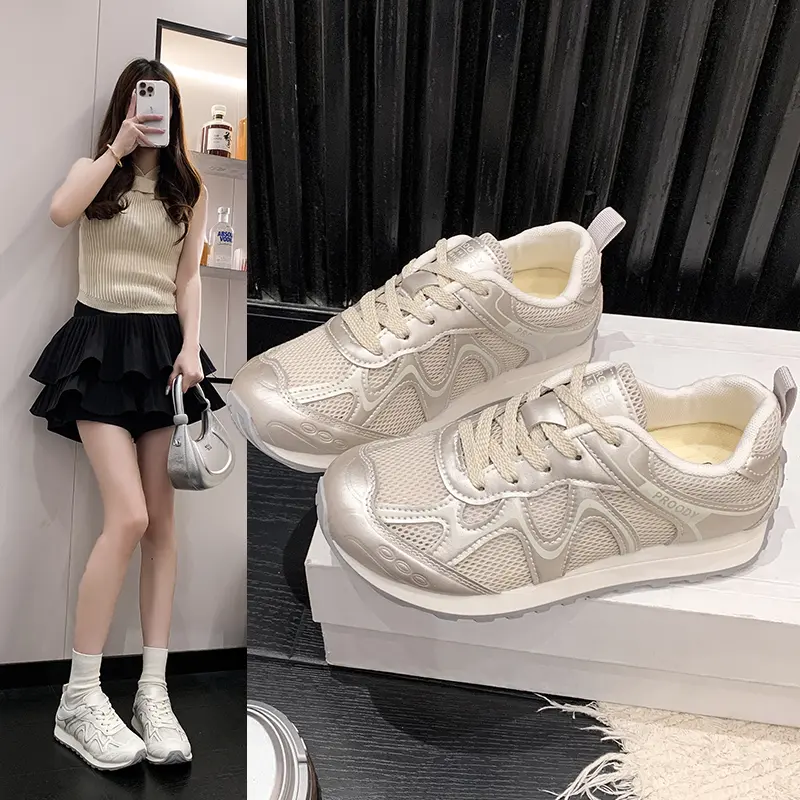 Breathable Mesh Athletic Shoes - รองเท้ากีฬาแผงตาข่ายระบายอากาศได้ดี, รองเท้าแบบผูกเชือก, พื้นรองเท้าแบบแบน, รองเท้าสวมใส่สบาย, รองเท้าสำหรับเล่นกีฬากลางแจ้ง, รองเท้าสำหรับสวมใส่ในชีวิตประจำวัน