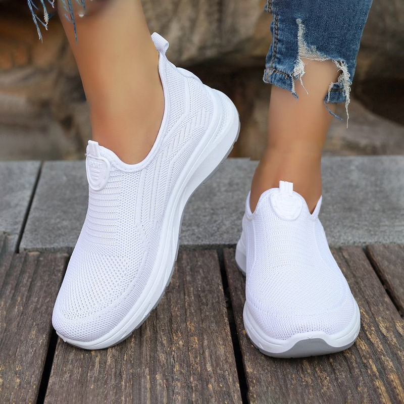 Breathable Mesh Athletic Shoes - รองเท้าผ้าใบลำลองแบบสวมสำหรับผู้หญิง ระบายอากาศได้ดี น้ำหนักเบา กันลื่น นุ่มสบาย เหมาะสำหรับเล่นกีฬากลางแจ้ง