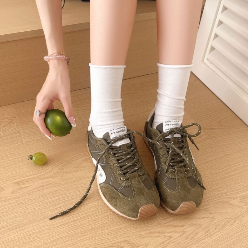 Running Shoes - รองเท้าผ้าใบสีเรโทรสำหรับผู้หญิง รองเท้าวิ่งพื้นนิ่มแบบผูกเชือก หลากสี รองเท้าลำลองสำหรับเดินเล่นกลางแจ้ง สไตล์วินเทจ