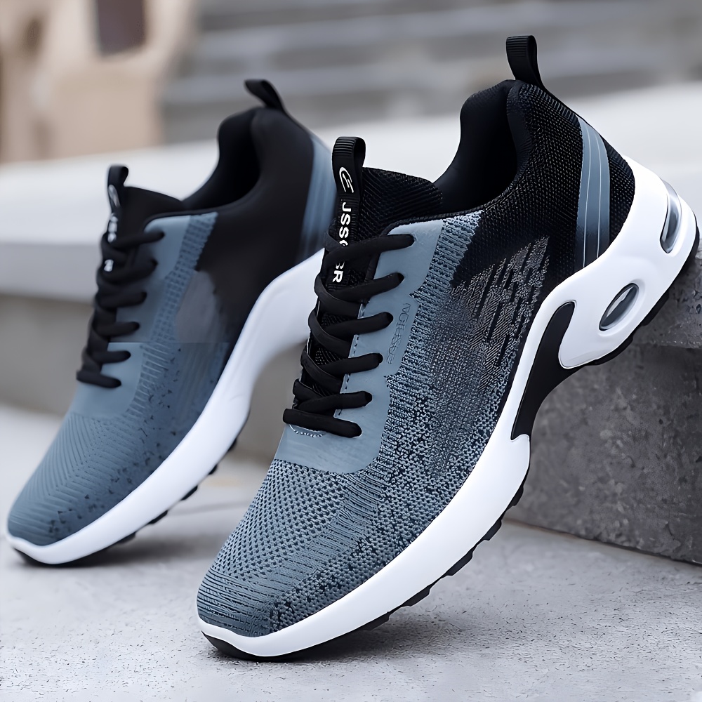 รองเท้าวิ่งผู้ชายแบบตาข่ายทอระ - Shock Absorbing Gym Trainers บทวิจารณ์และราคา