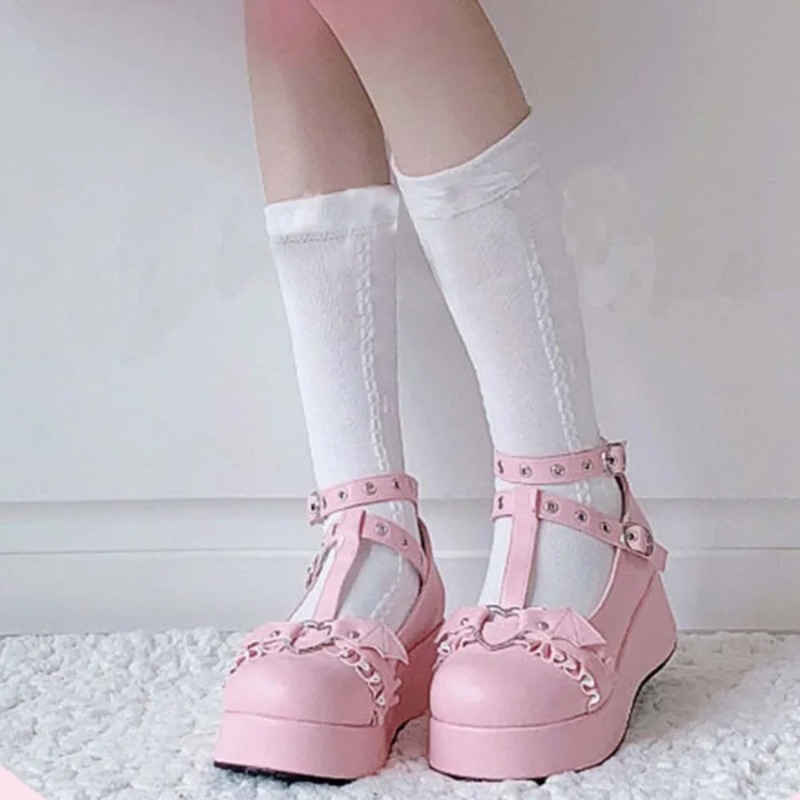 รองเท้าส้นเตารีดแบบมีสายรัดรูป - Boots บทวิจารณ์และราคา