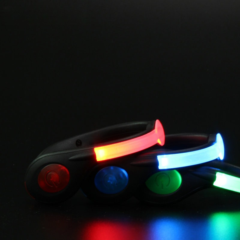 ไฟสะท้อนแสงสำหรับวิ่งกลางคืน อ - Reflective Night Running Shoes บทวิจารณ์และราคา