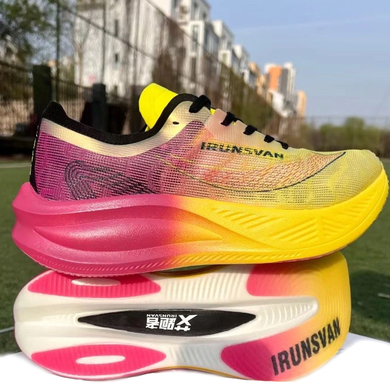 รองเท้าวิ่งมาราธอน IRUNSVAN รุ - Carbon Plate Marathon Racing Shoes บทวิจารณ์และราคา
