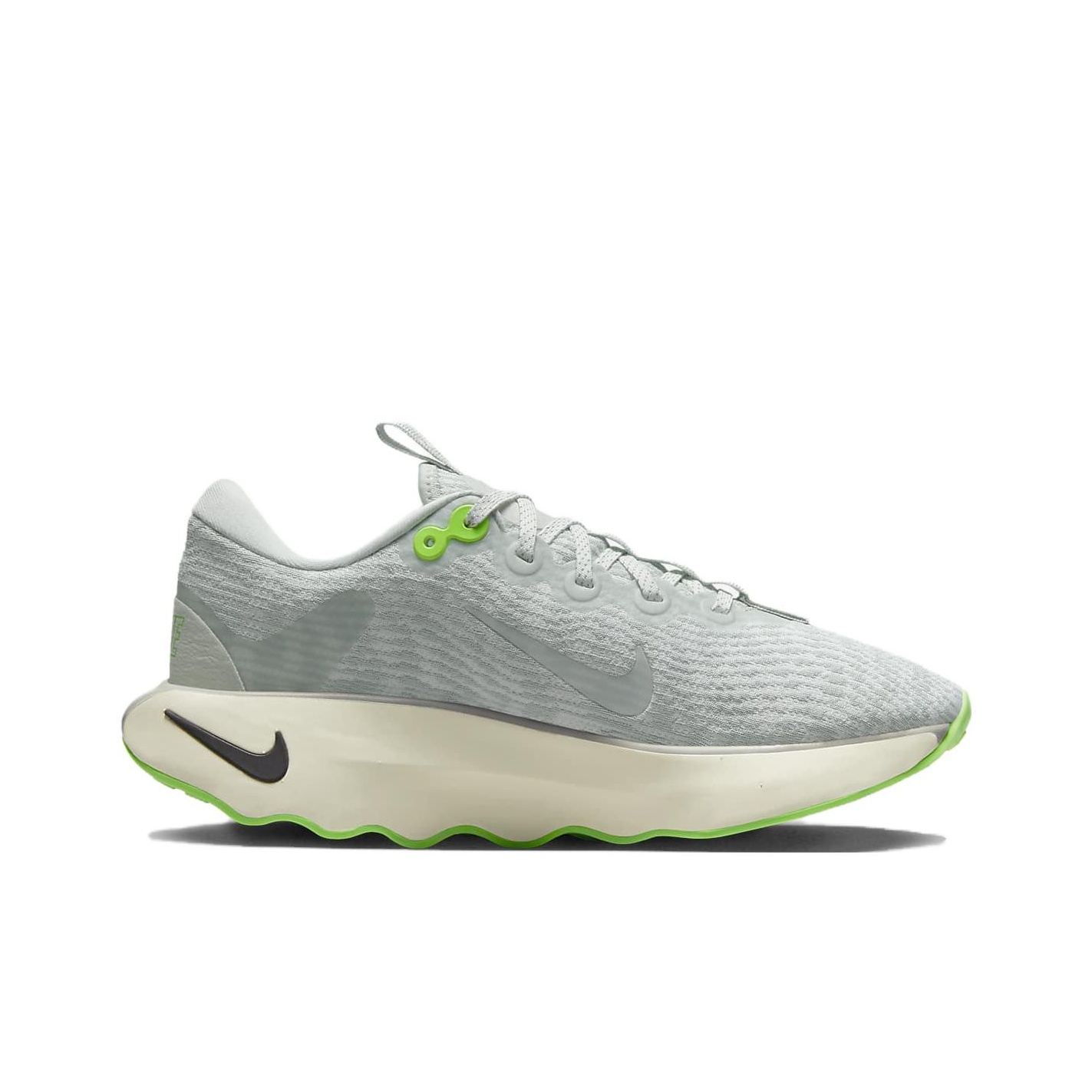 รองเท้าเดินแบบหุ้มข้อต่ำ Nike  - Men'S Shoes บทวิจารณ์และราคา