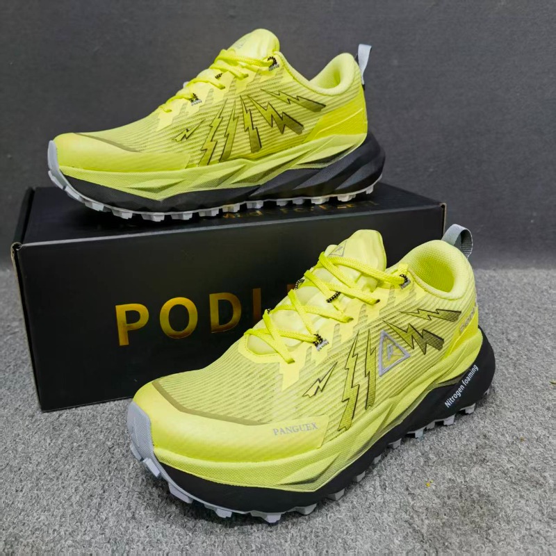 รองเท้าวิ่งแบบคลาสสิก แบรนด์ดั - Anti Slip Trail Running Sneakers บทวิจารณ์และราคา