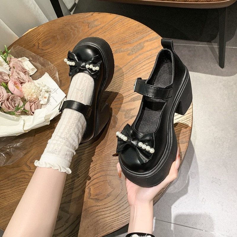 รองเท้าโลลิต้าสีดำ ปี 2026 รอง - Boots บทวิจารณ์และราคา