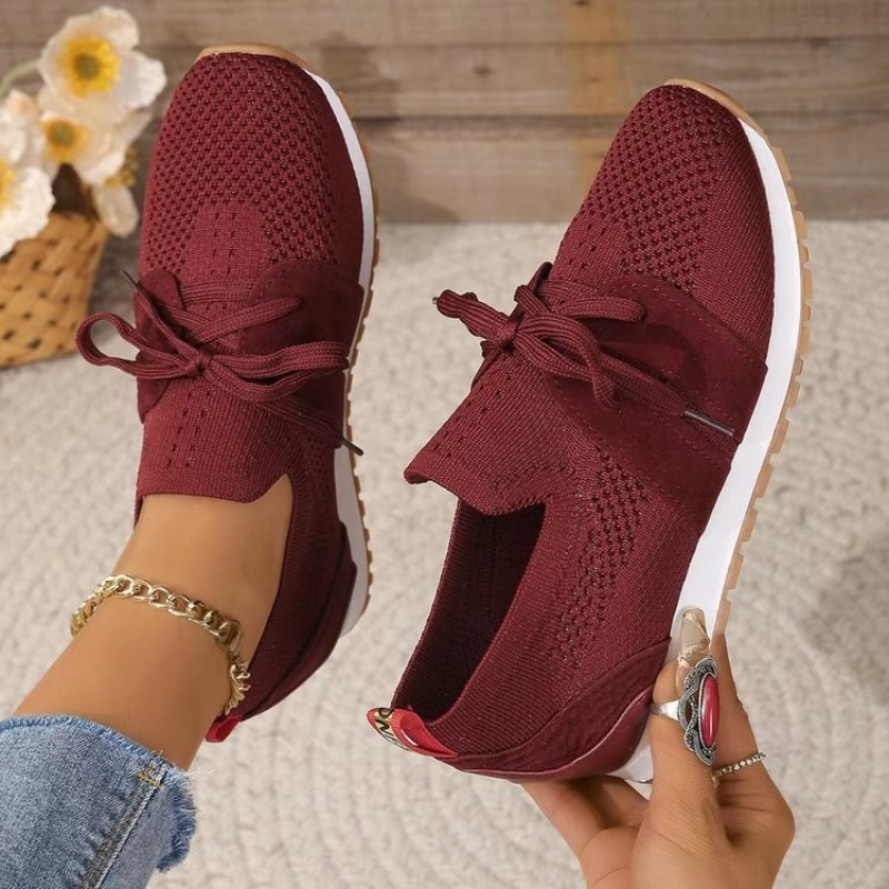 รองเท้าผ้าใบผู้หญิงแบบถักสีดำใ - Knit Fabric Lace Up Sneakers บทวิจารณ์และราคา