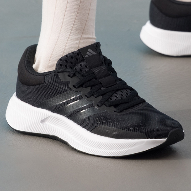 ใหม่อาดิดาส JQ6404 รองเท้าวิ่ง - Shock Absorbing Gym Trainers บทวิจารณ์และราคา