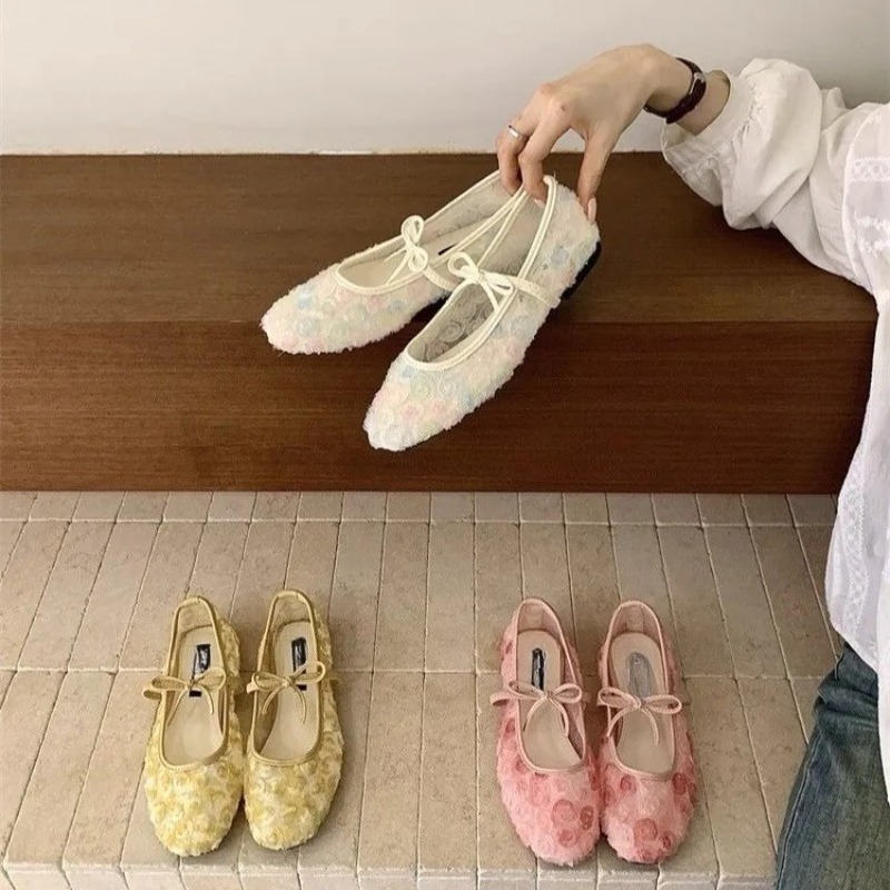 รองเท้าแมรี่เจนตาข่ายลายกุหลาบ - Boots บทวิจารณ์และราคา
