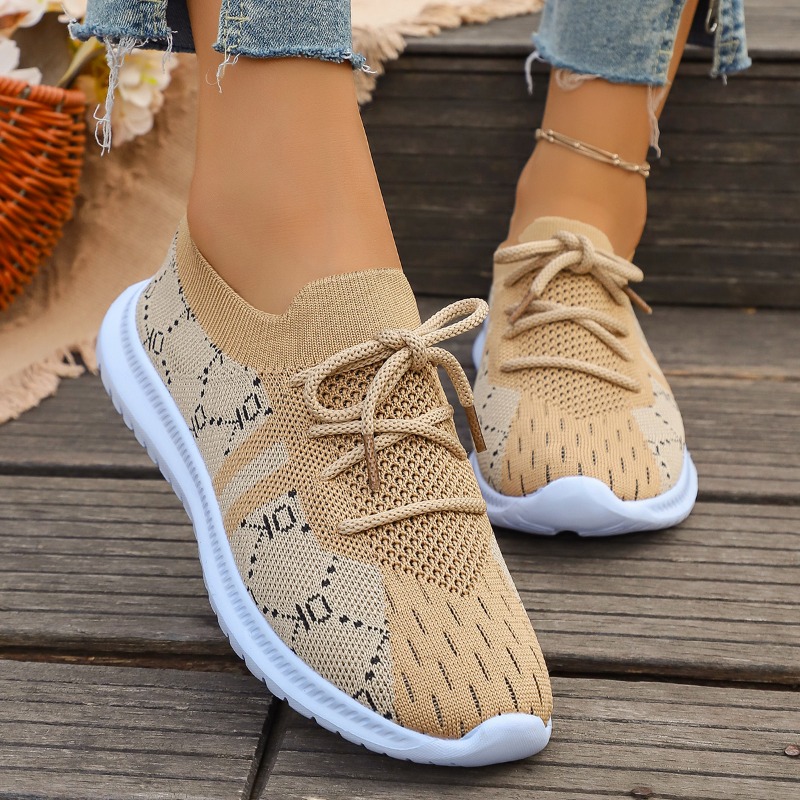 รองเท้าผ้าใบผู้หญิงแบบผูกเชือก - Knit Fabric Lace Up Sneakers บทวิจารณ์และราคา