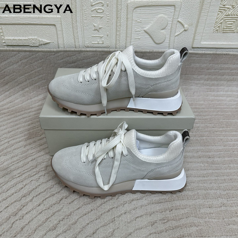 รองเท้าโลฟเฟอร์แบบสวมผ้าถักสีข - Knit Fabric Lace Up Sneakers บทวิจารณ์และราคา