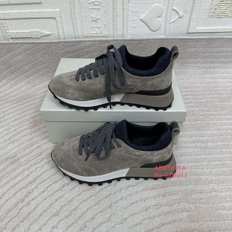 รองเท้าโลฟเฟอร์แบบสวมผ้าถักสีข - Knit Fabric Lace Up Sneakers บทวิจารณ์และราคา